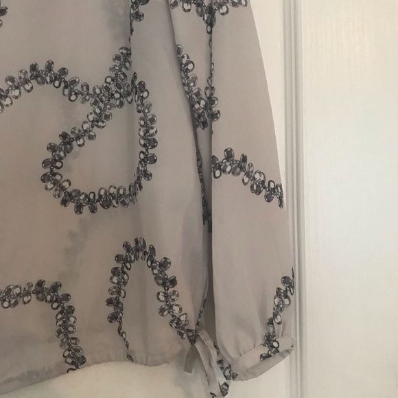 NWT Joe Fresh Print Blouse - Picture 2 of 3